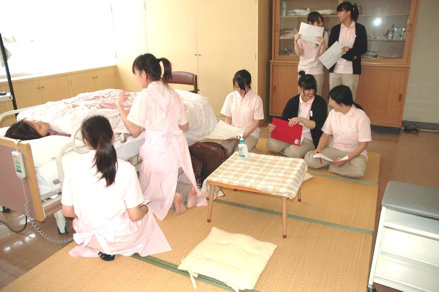 佼成看護専門学校